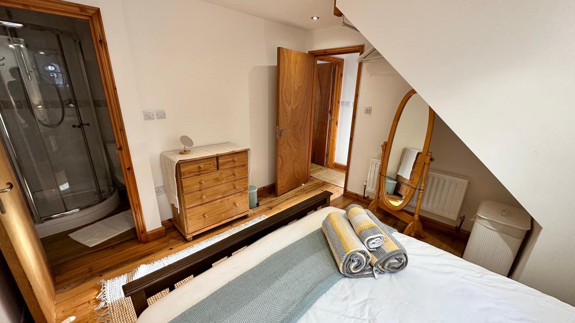 Penthouse 3 - Spacious Harbourside Apartment With Stunning Sea Views Penzance Extérieur photo