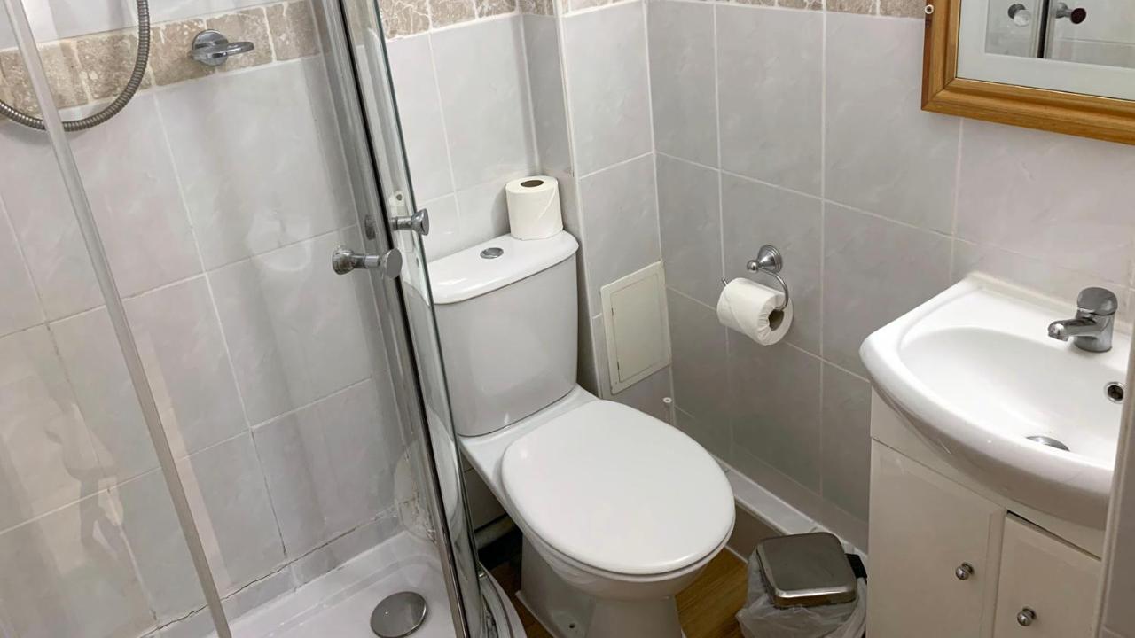 Penthouse 3 - Spacious Harbourside Apartment With Stunning Sea Views Penzance Extérieur photo